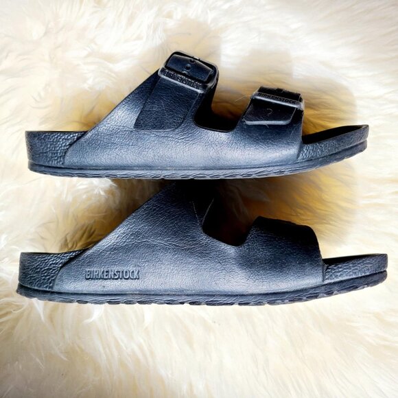 EUC Birkenstock Youth Arizona EVA Sandal Black Size 34 (Size 3-3.5) WATERPROOF! - Picture 3 of 5